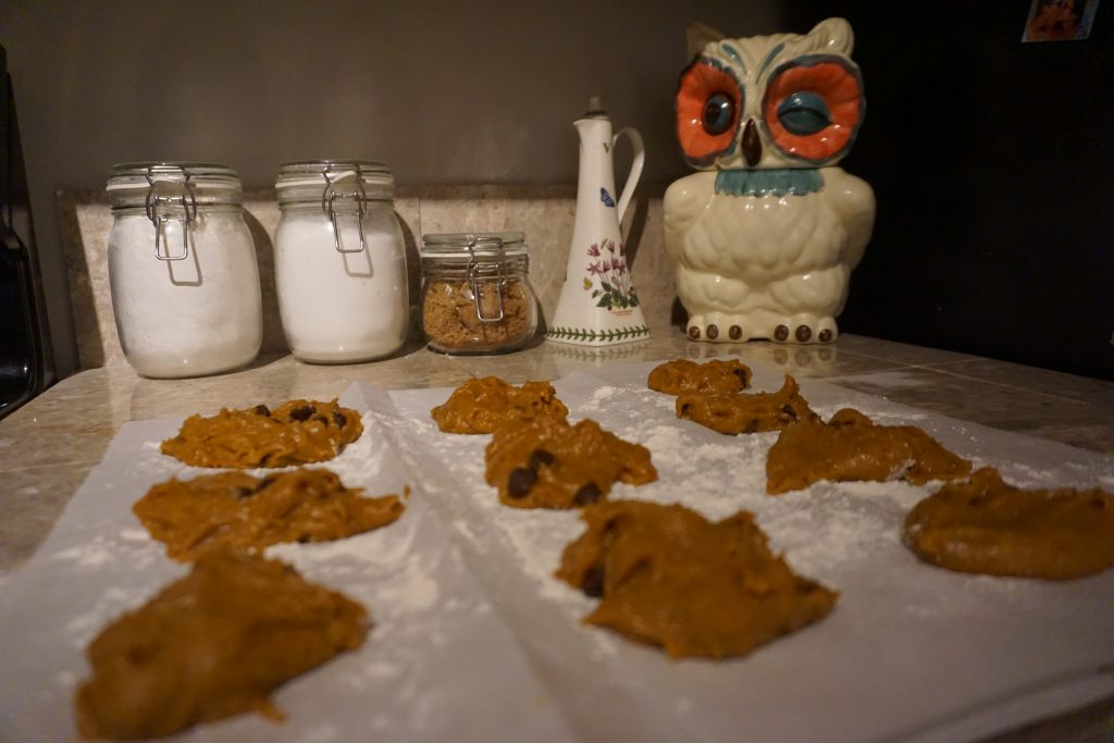 The Softest EVER Pumpkin Chocolate Chip Cookies - Everyday Chiffon