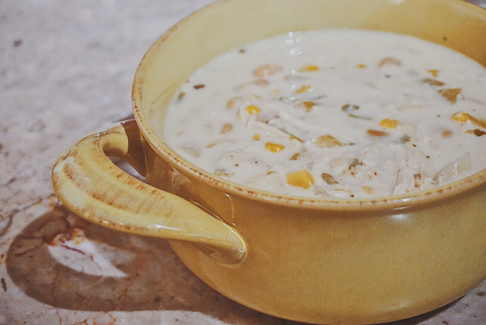 Creamy Crockpot White Chicken Chili - Everyday Chiffon